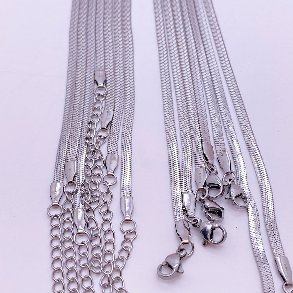 Snake chain necklace