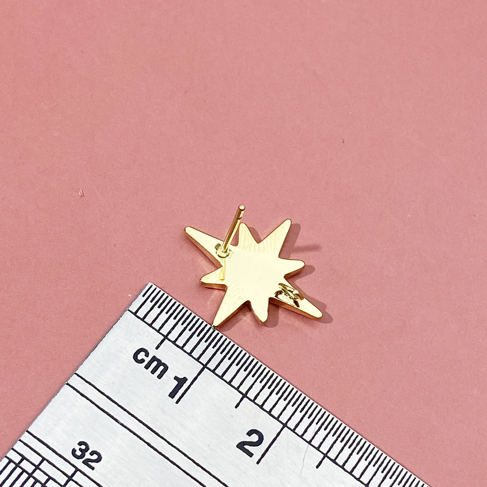 Star earring stud in stainless steel hypo-allergenic
