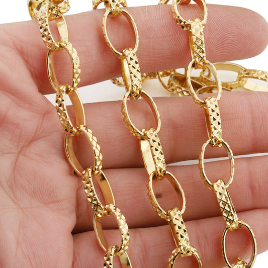 C1588 13mm Oval ambossed chain