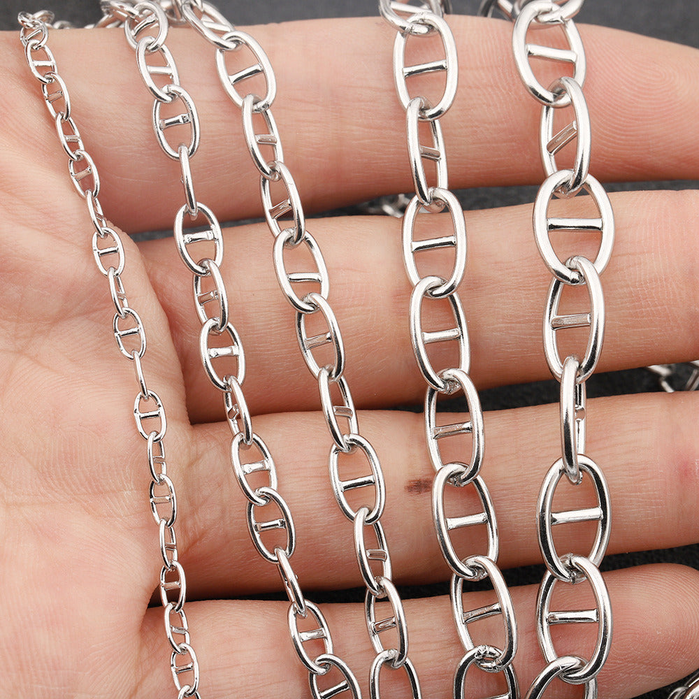 C1681 Round wire anchor chain