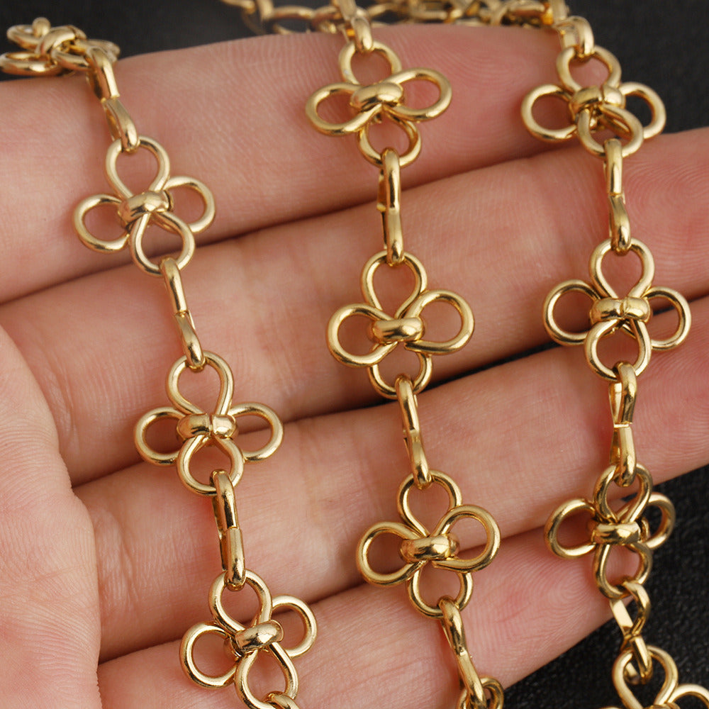 C1667 Flower chain