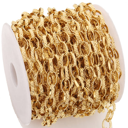 C1588 13mm Oval ambossed chain