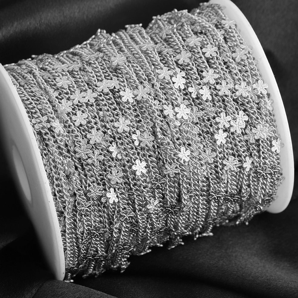 C1169 Small Flower/Star Chain