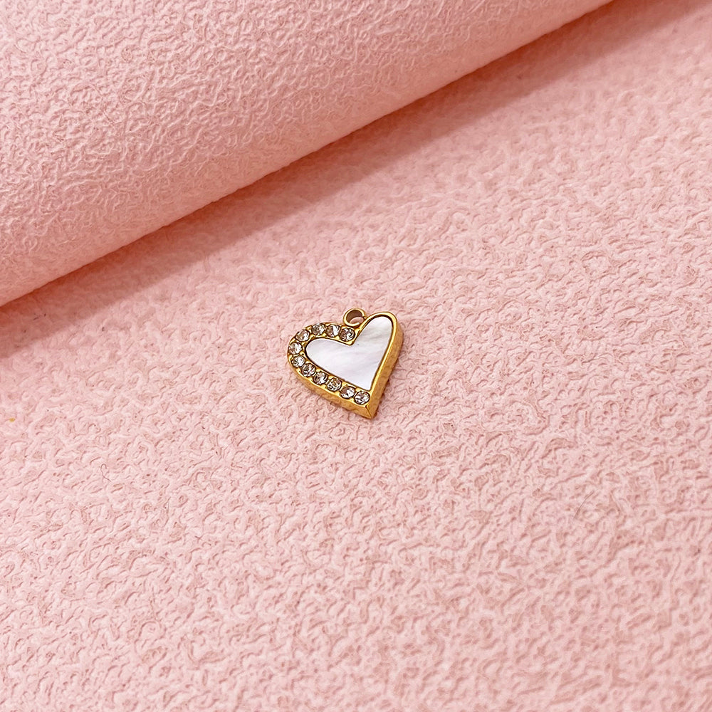 2658 Diamond heart charm