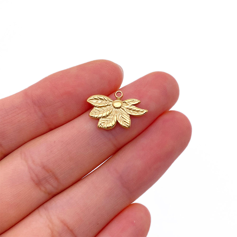 876 Leaf charm