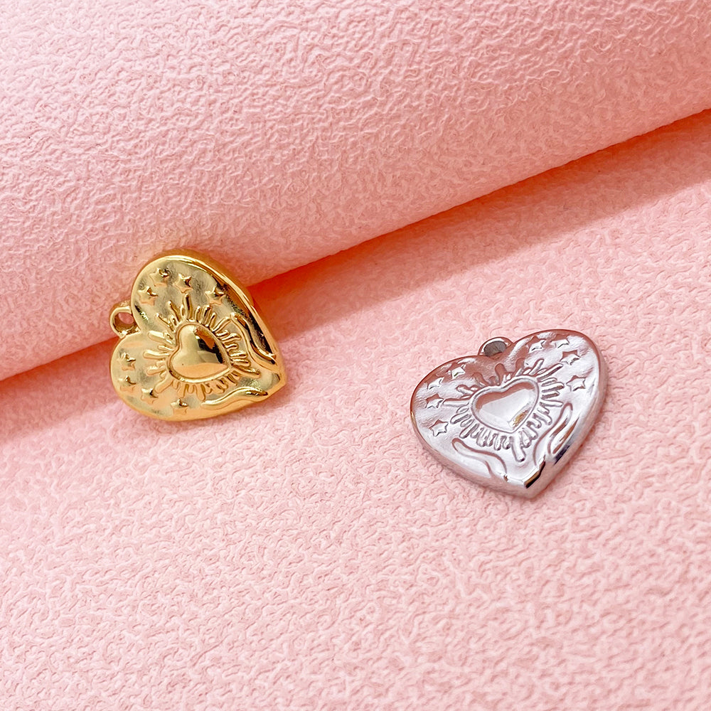 12010 Sacred Heart charm