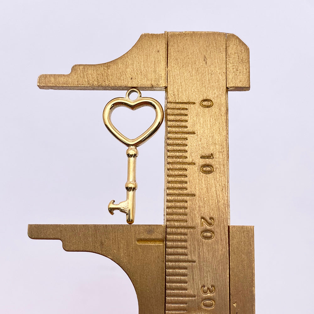 400 Heart Key charm