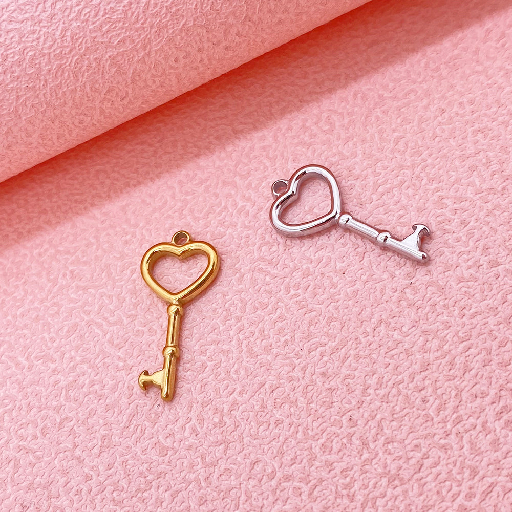 400 Heart Key charm