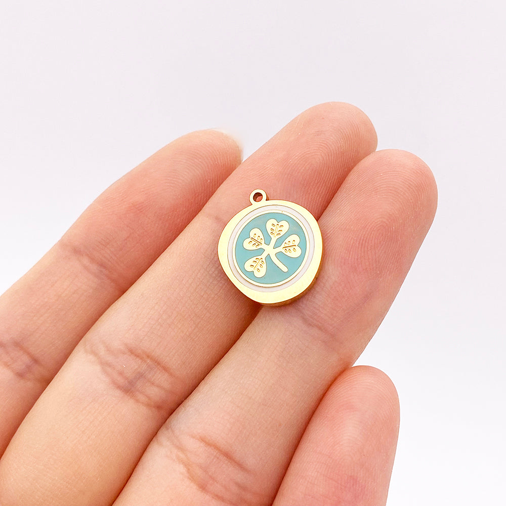 Four-leaf clover charm