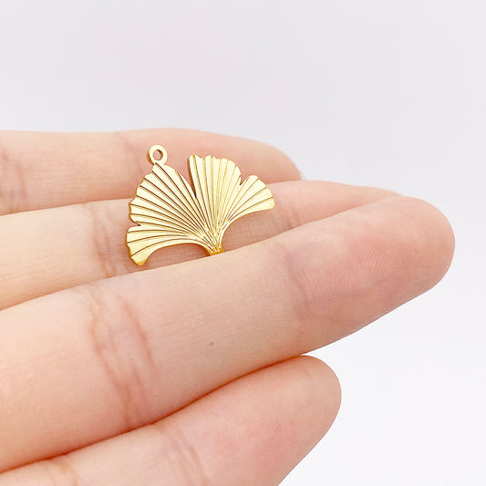 Gingko leaf charm