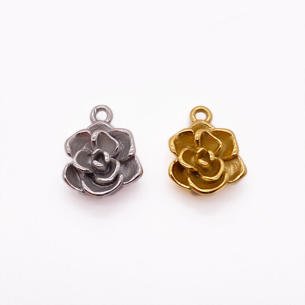 12022 Flower charm