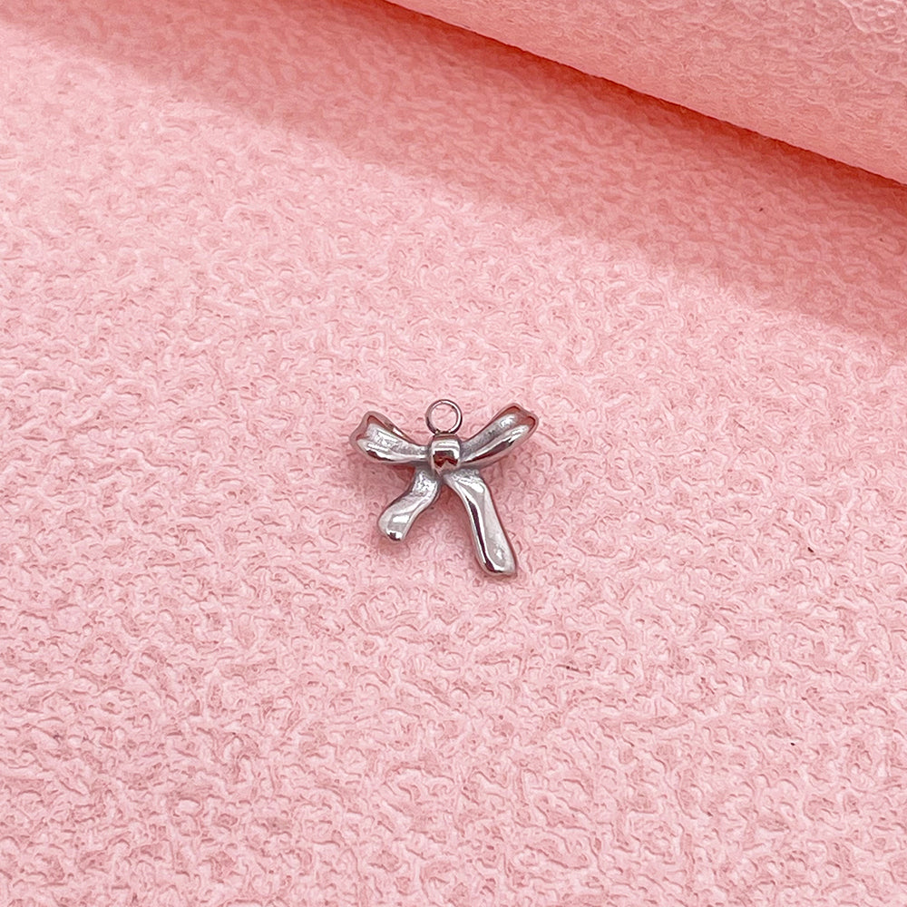 0439 Bowknot charmB
