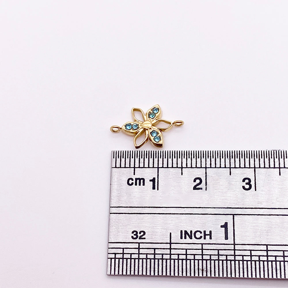 5411 Flower charm