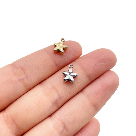 0989 8mm Flower charm