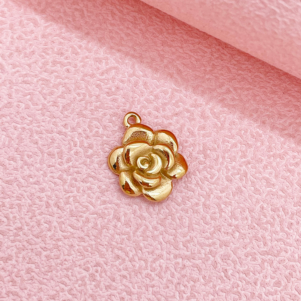 0998 14mm Rose charm