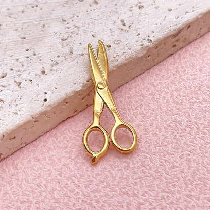 12197 Scissor charm