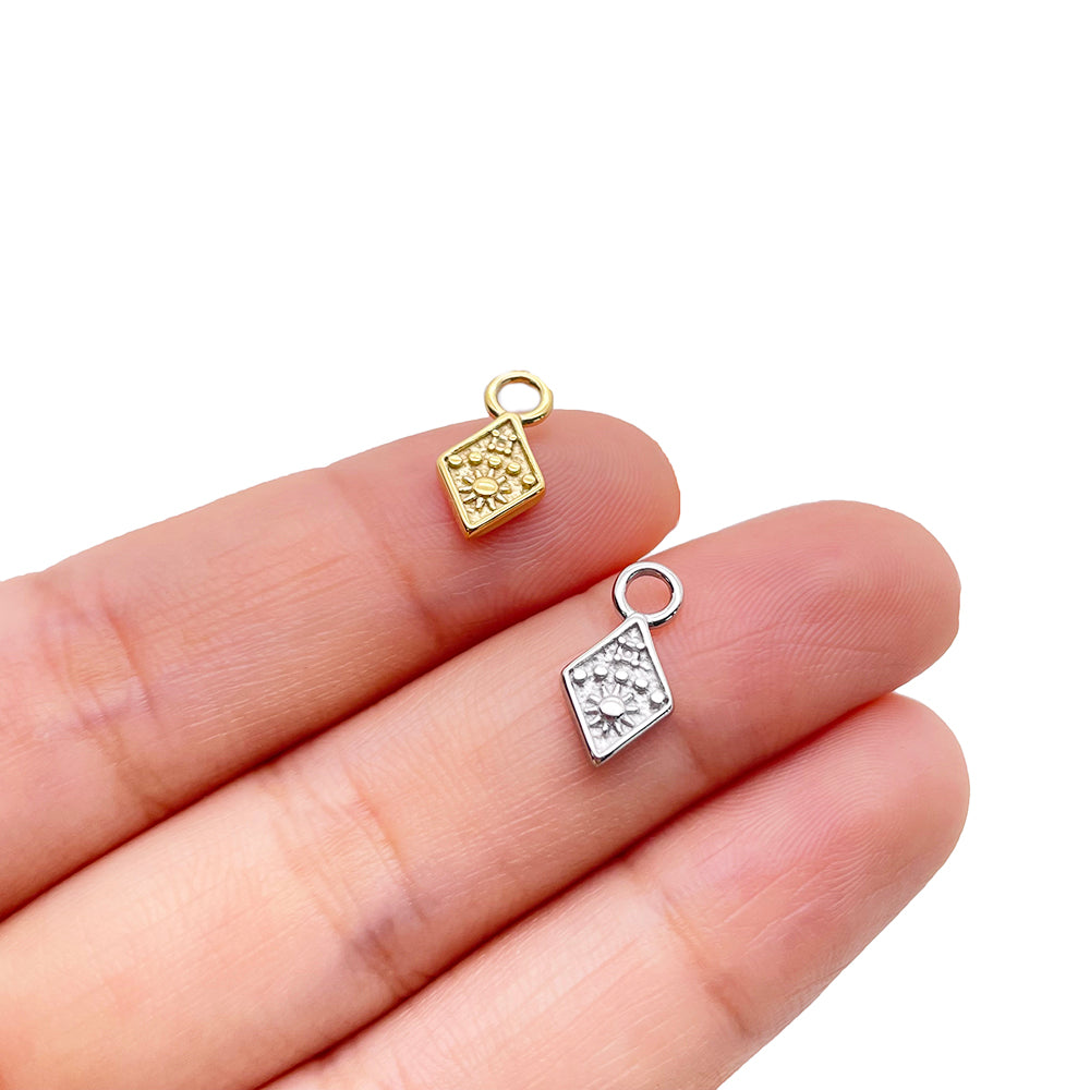 12216 Sun charm