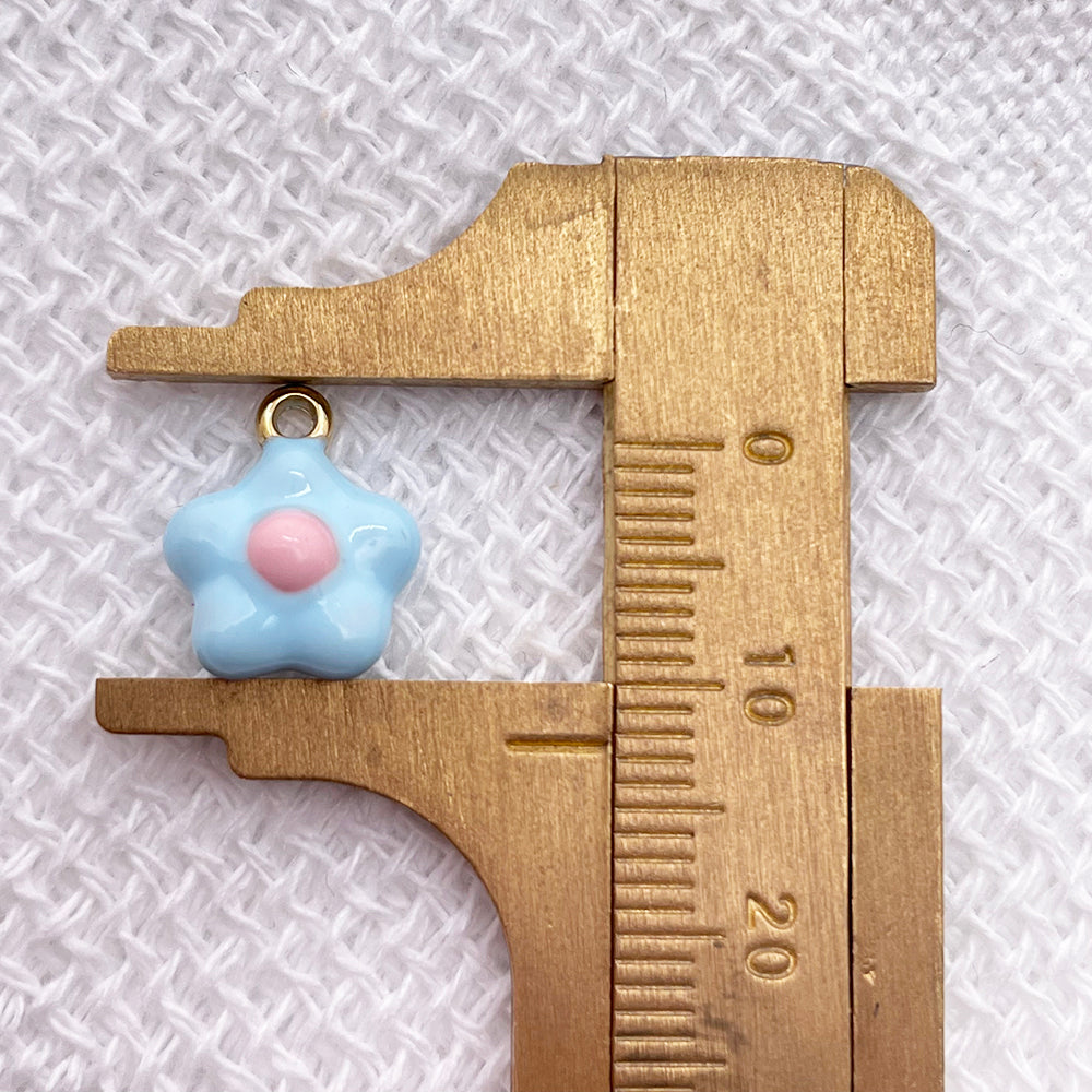 51319 Enamel flower charm