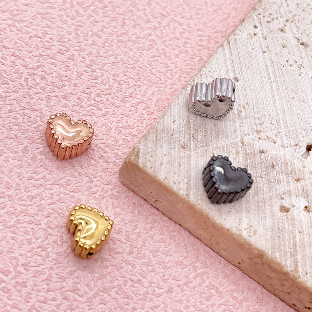 Small heart charm
