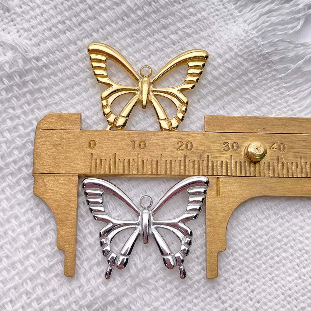 12301 Butterfly charm