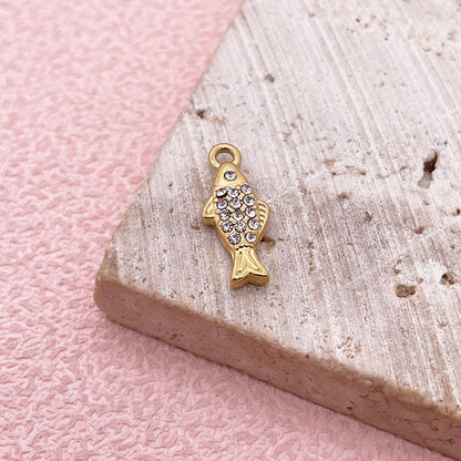 51330 Diamond fish charm