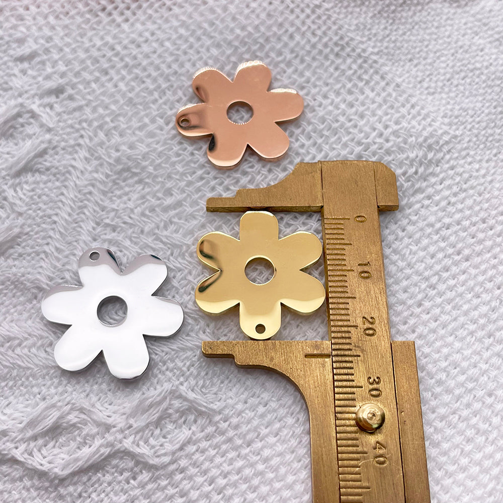 Flower charm