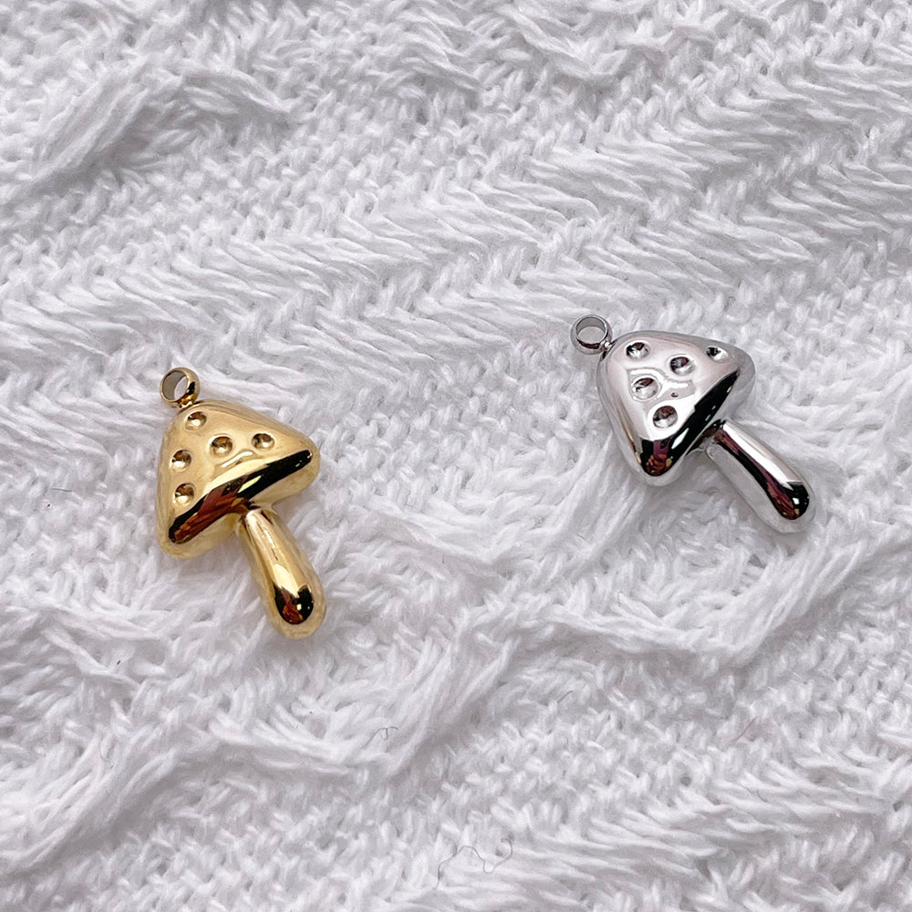 12240 Mushroom charm