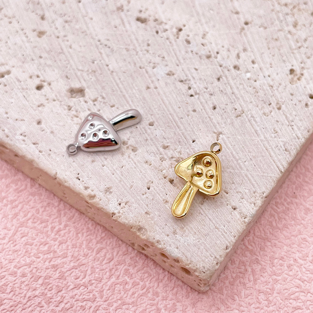 12240 Mushroom charm