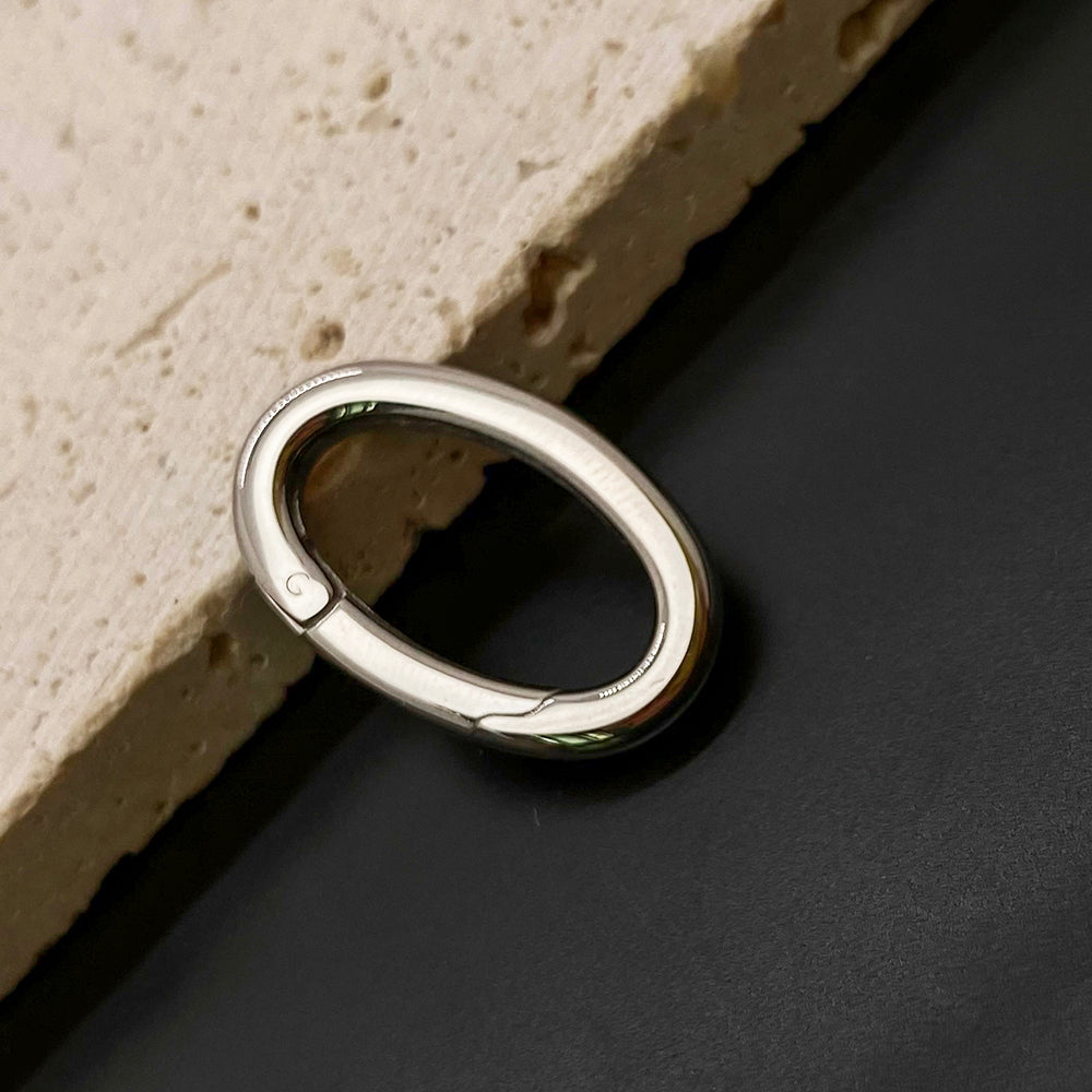 3225 23mm Oval clasp