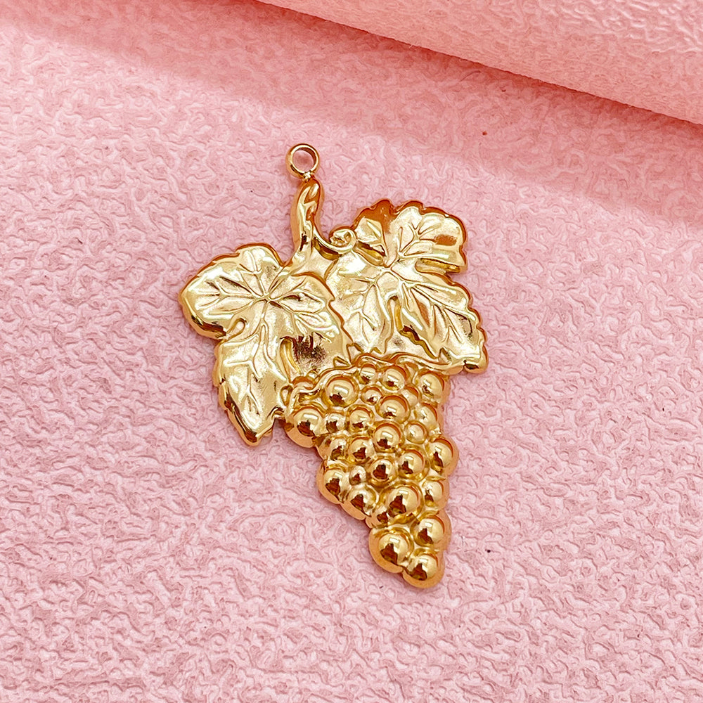12264 Grape charm