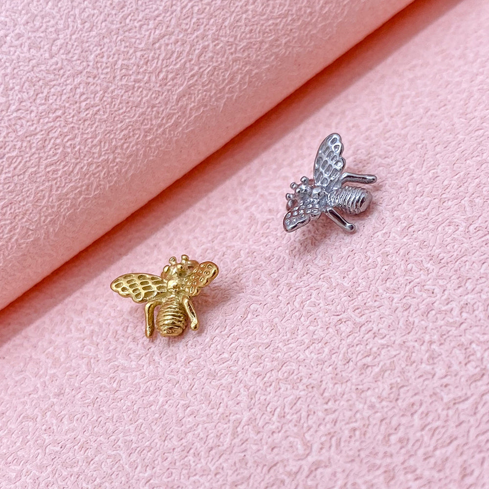 PC561 honeybee charm