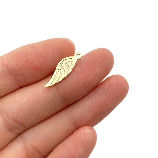 PC709 Wing charm