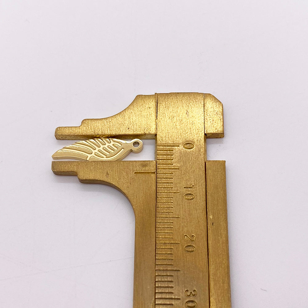 PC709 Wing charm