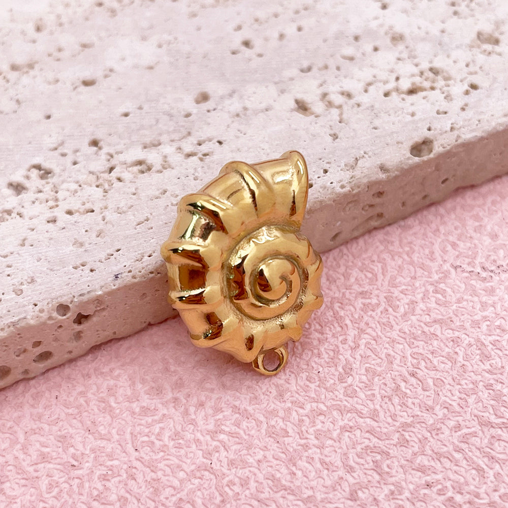 12201 20mm Shell charm