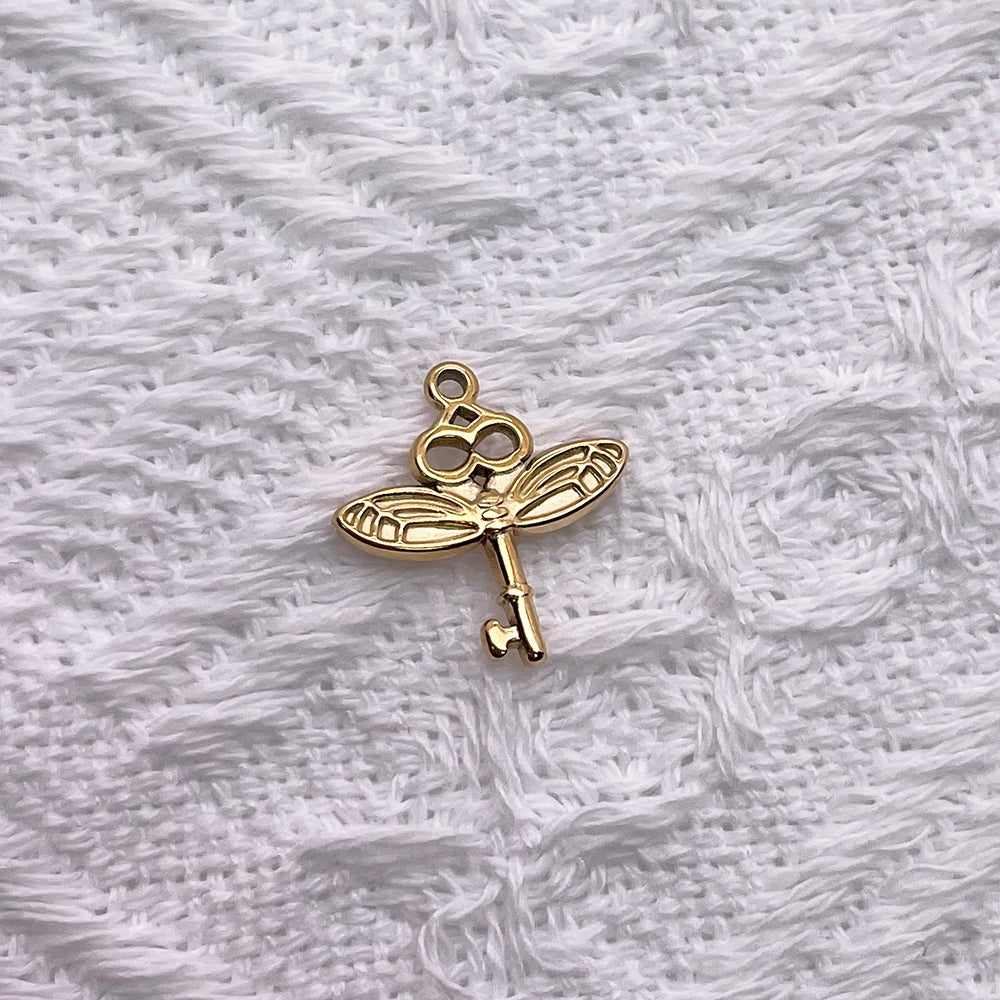 Dragonfly key charm