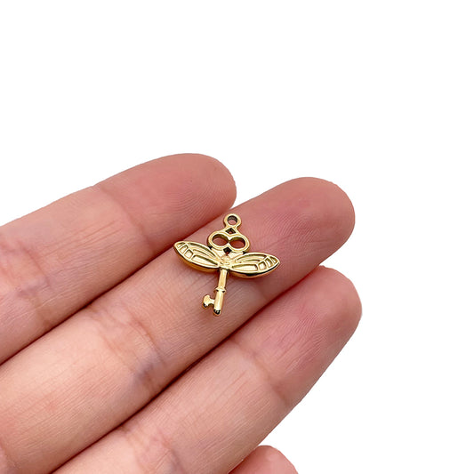 Dragonfly key charm