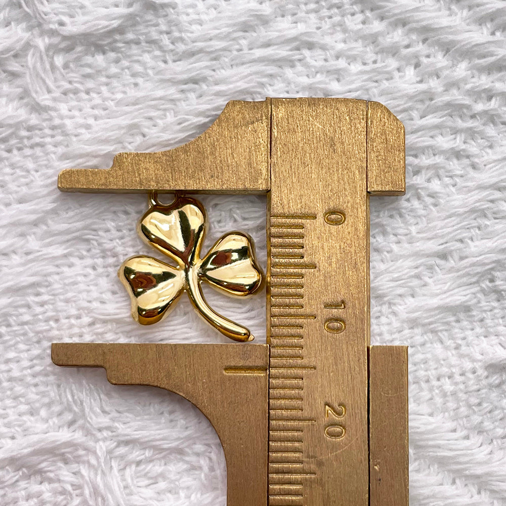 12209 Three leaf clover charm