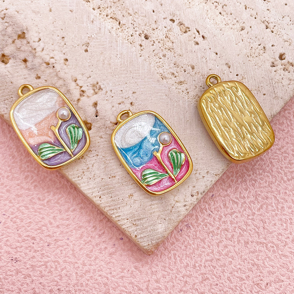 51499 Enamel colorful tree charm