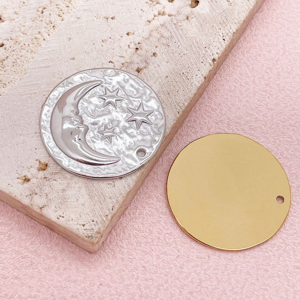 12473 Moon Charm