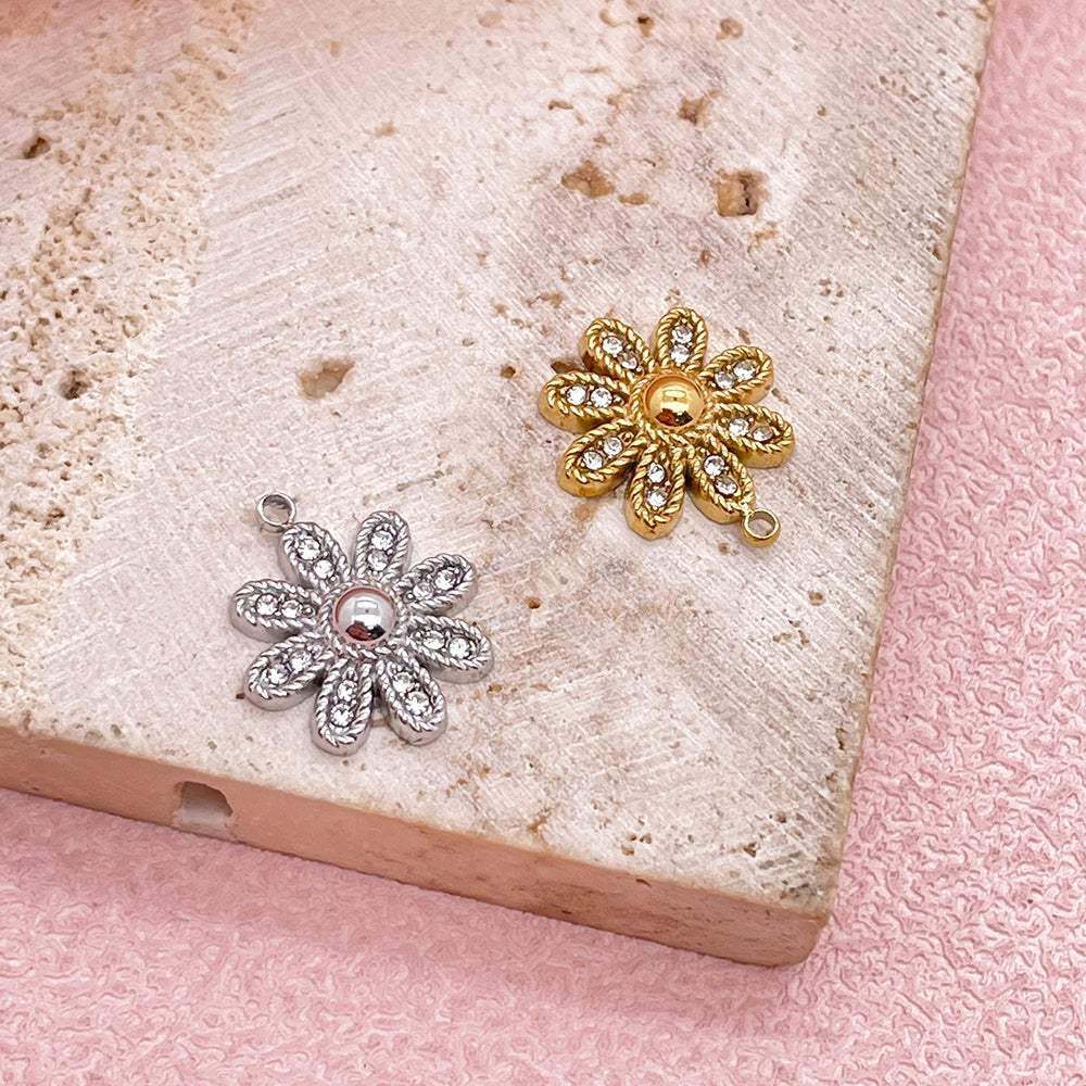 51525 Diamond flower charm