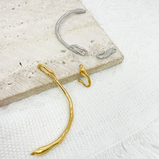 Half bangle