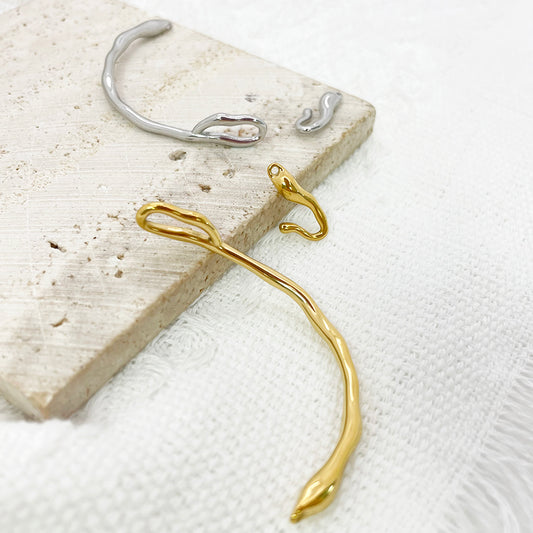 Half bangle