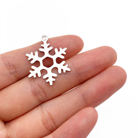 Snowflake charm